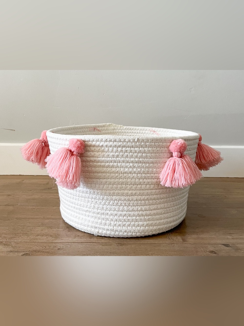 Pillowfort Rope Storage Basket with Tassels – New With Tags Nursery Toy Basket - Picture 5 of 6